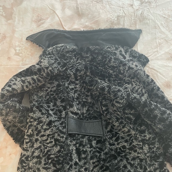 Warm winter coat- animal print- xs - Picture 7 of 13